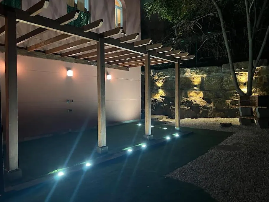 Apartamento Luxury Town House With Private Garden In Duquesa San Luis de Sabinillas 0*,  España