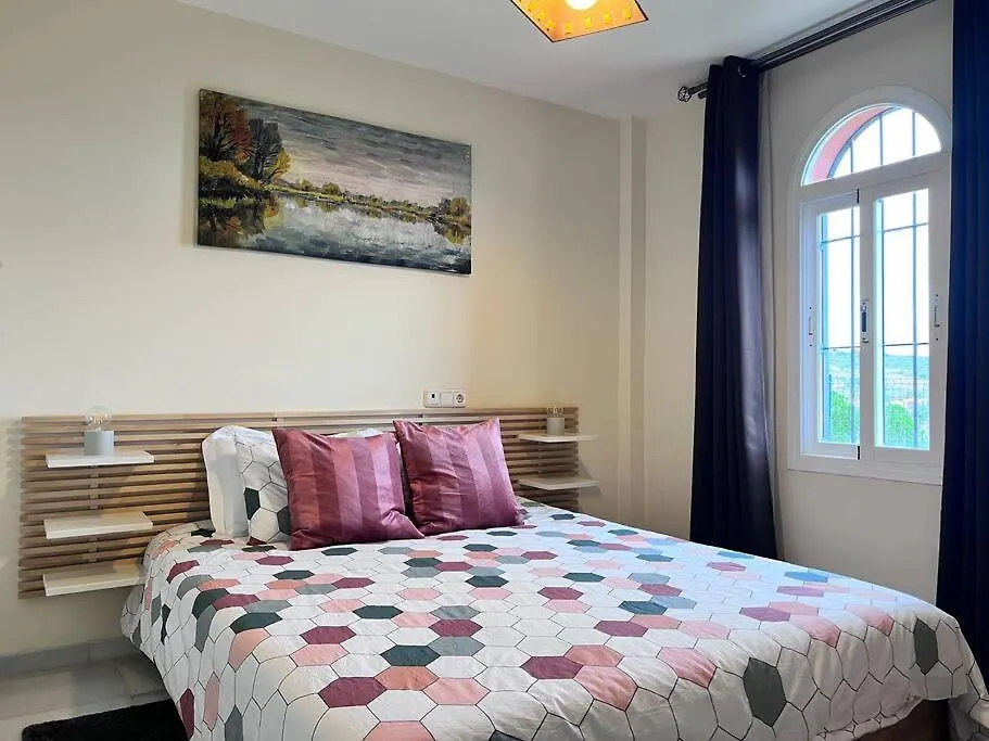 Apartamento Luxury Town House With Private Garden In Duquesa San Luis de Sabinillas