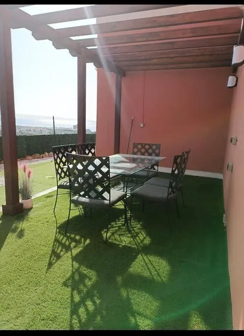 Apartamento Luxury Town House With Private Garden In Duquesa San Luis de Sabinillas