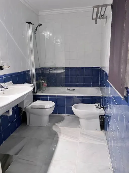 Apartamento Luxury Town House With Private Garden In Duquesa San Luis de Sabinillas